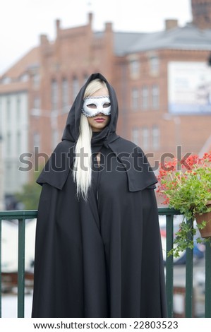 Long Black Cloak With Hood