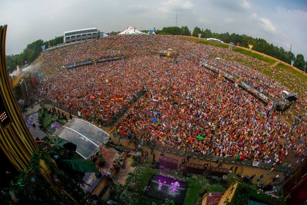 Tomorrowland 2013 Pictures